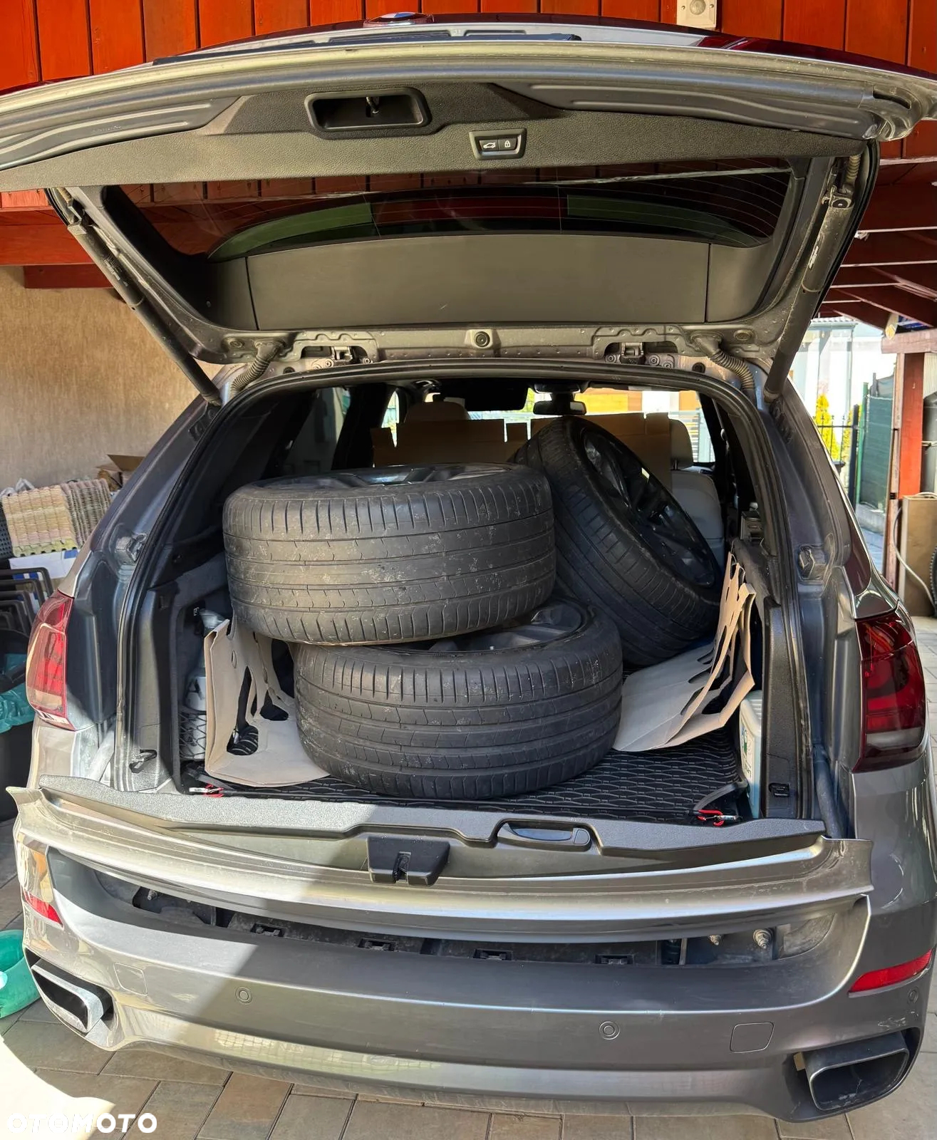 BMW X5 xDrive40d - 14