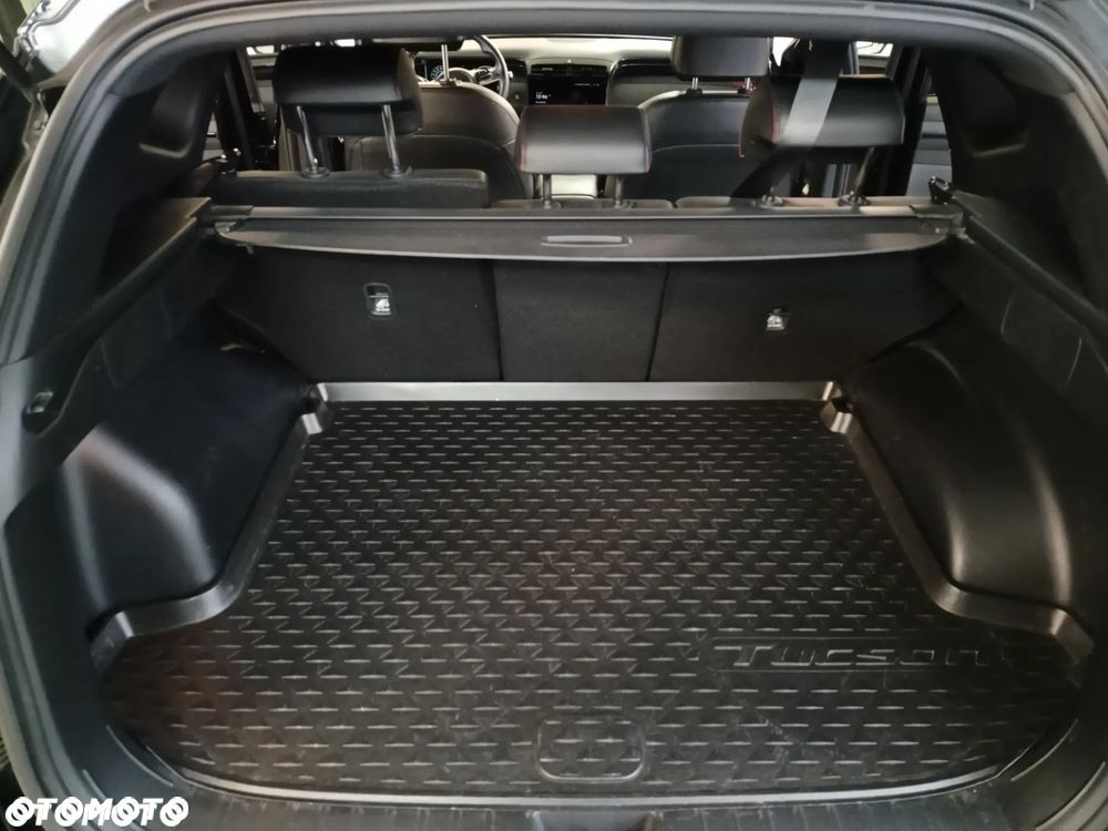 Hyundai Tucson 1.6 CRDi 48V-Hybrid 2WD DCT N Line - 21