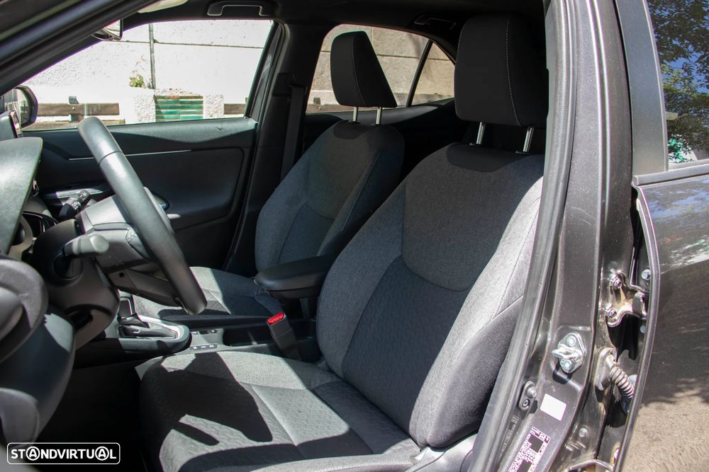 Toyota Yaris Cross - 13
