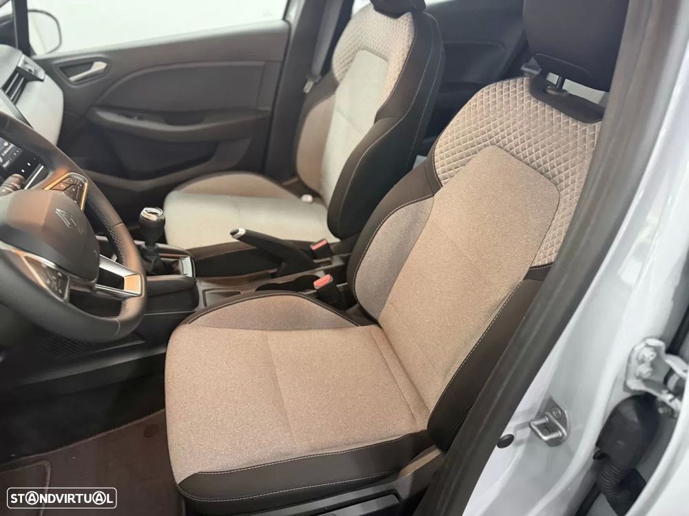 Renault Clio 1.0 TCe Evolution - 9