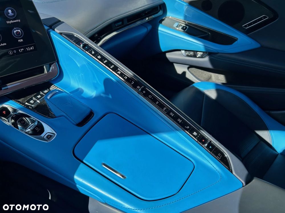 Chevrolet Corvette Stingray 3LT 6.2 V8 Automatik - 23