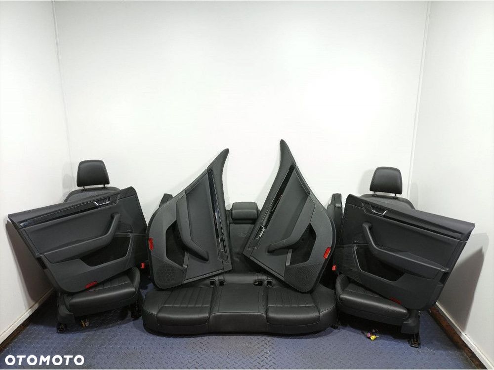 SKODA SUPERB III HB FOTELE SIEDZISKO OPARCIE TAPICERKI EU SKÓRA L&K KOMPLET - 1