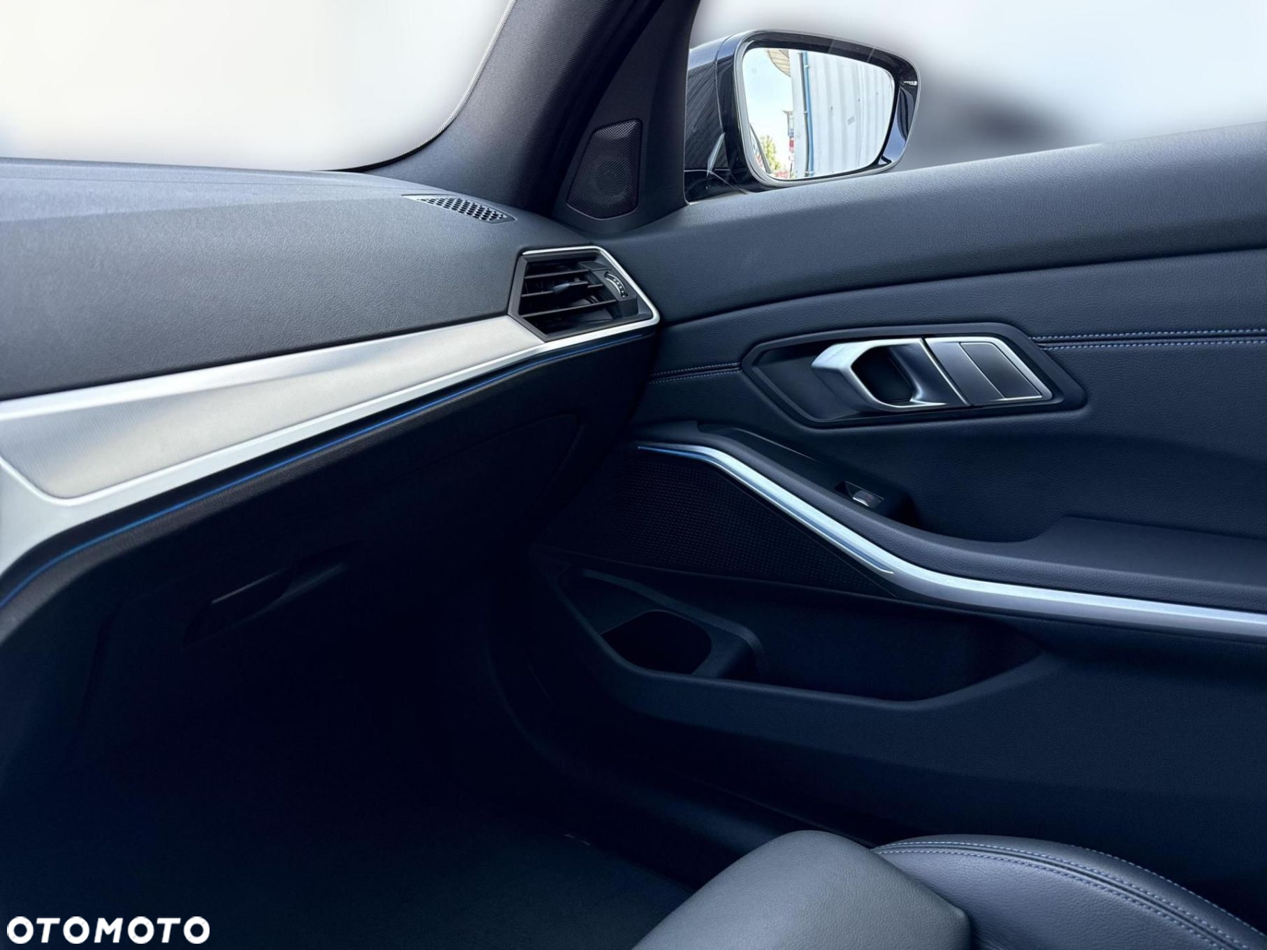 BMW Seria 3 - 22