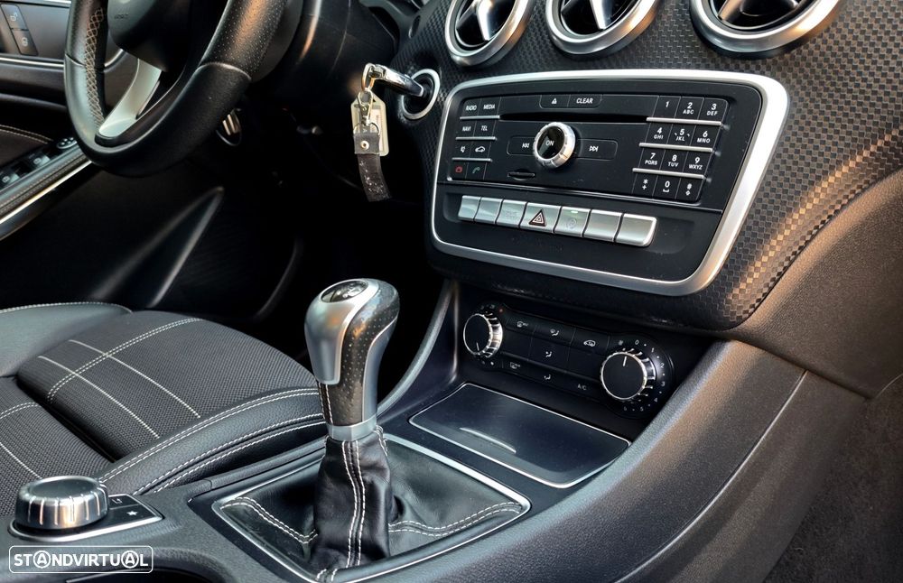 Mercedes-Benz A 180 d Urban - 19