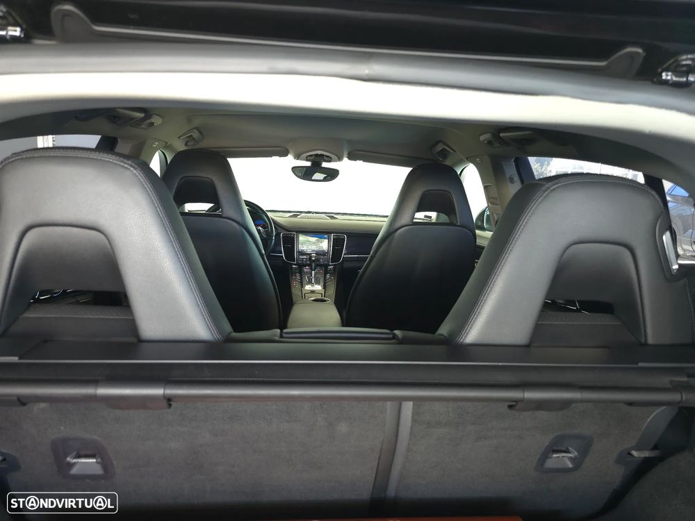 Porsche Panamera 3.0 V6 - 21