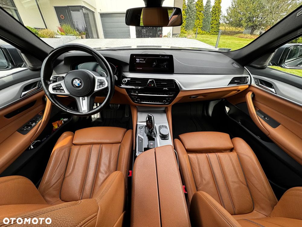 BMW Seria 5 530d xDrive M Sport sport - 10