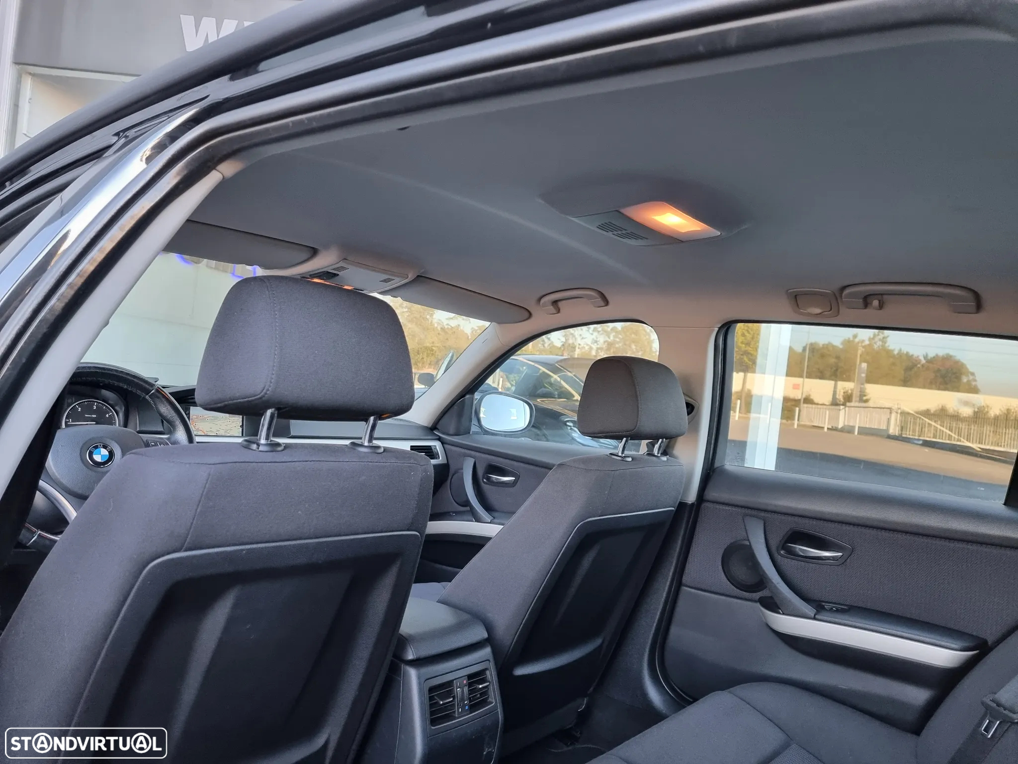BMW 318 d Touring Sport - 22