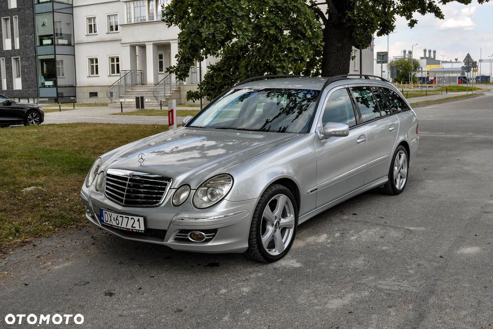 Mercedes-Benz Klasa E 320 CDI 4-Matic Avantgarde