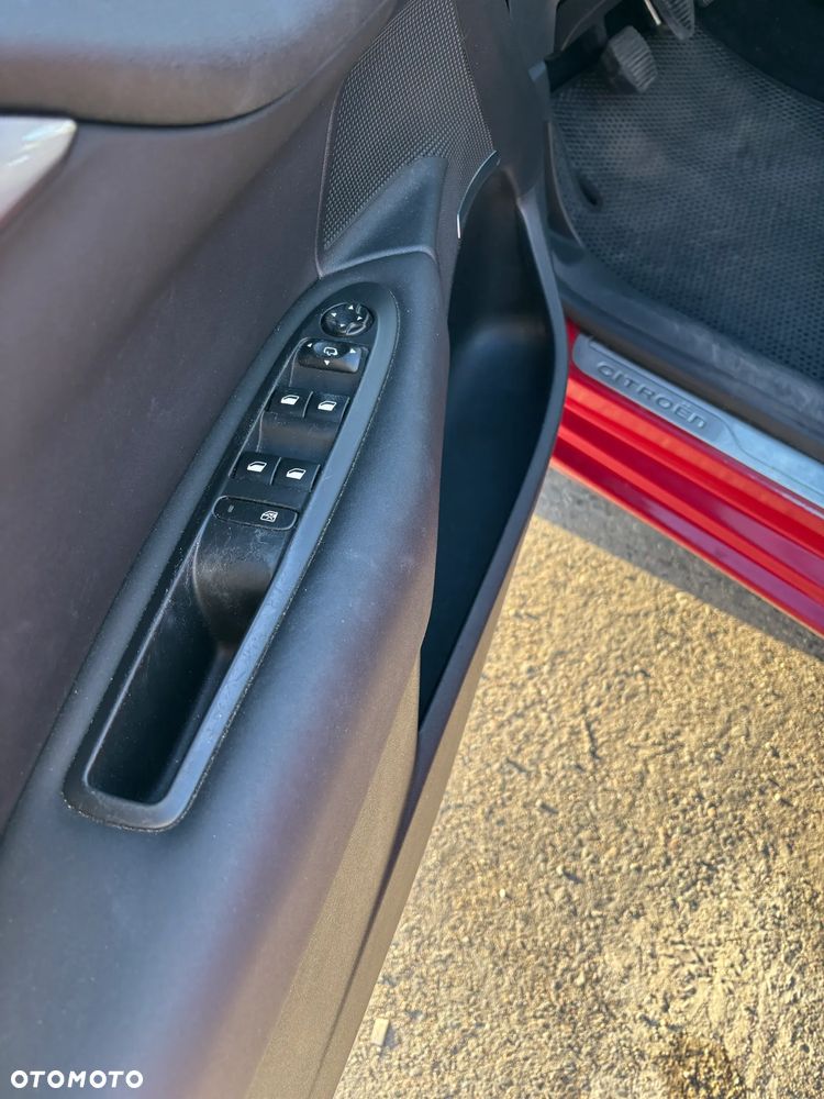 Citroën C4 HDi 150 Exclusive - 19