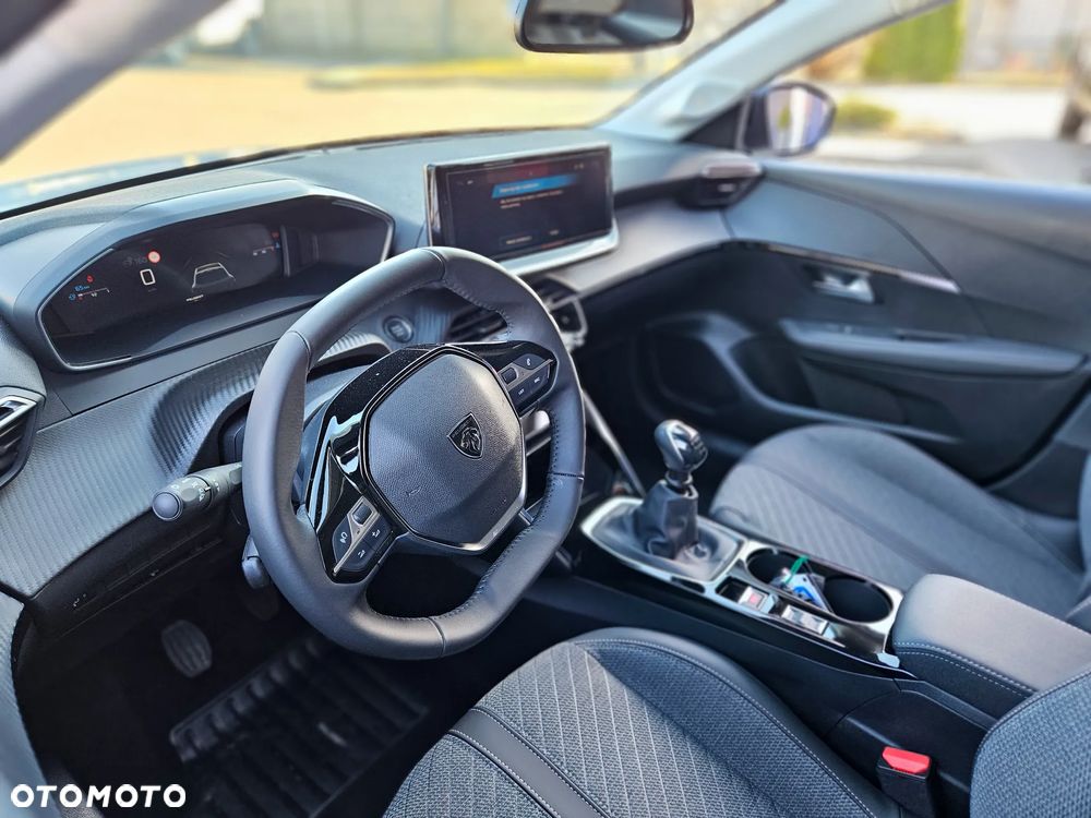 Peugeot 208 1.2 PureTech Allure S&S - 13