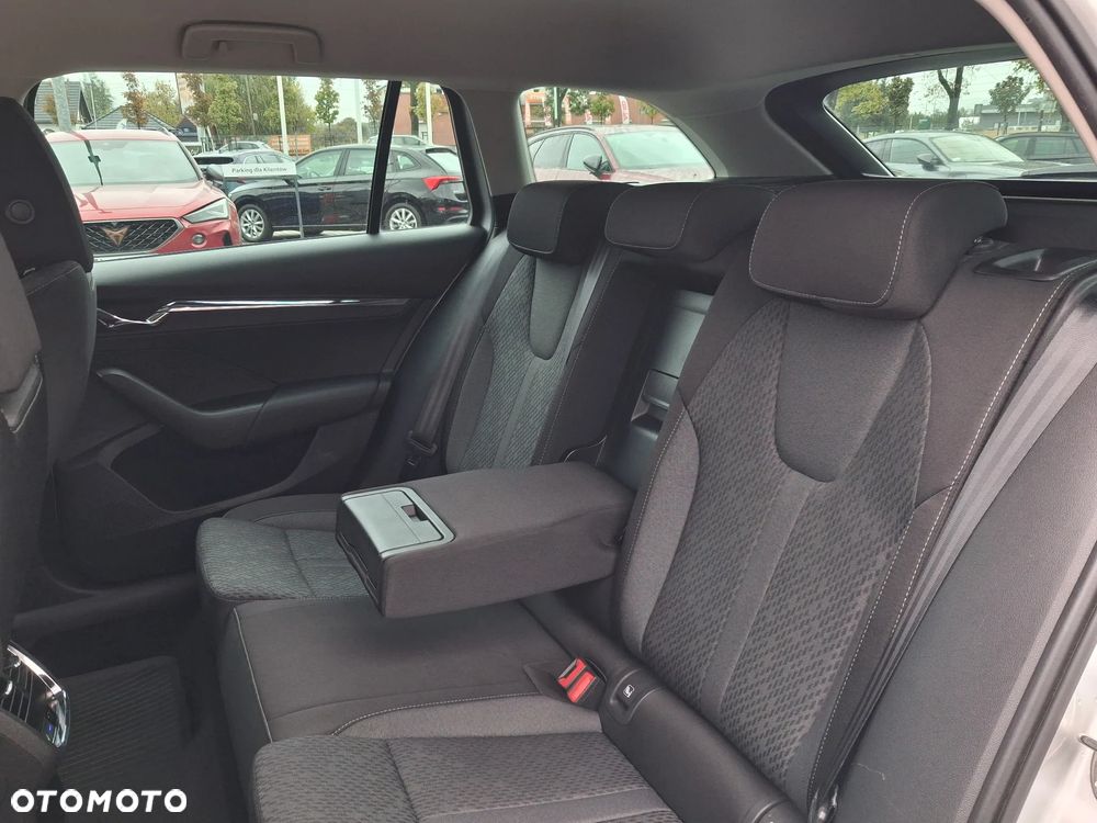 Skoda Octavia 1.5 TSI ACT Style - 15