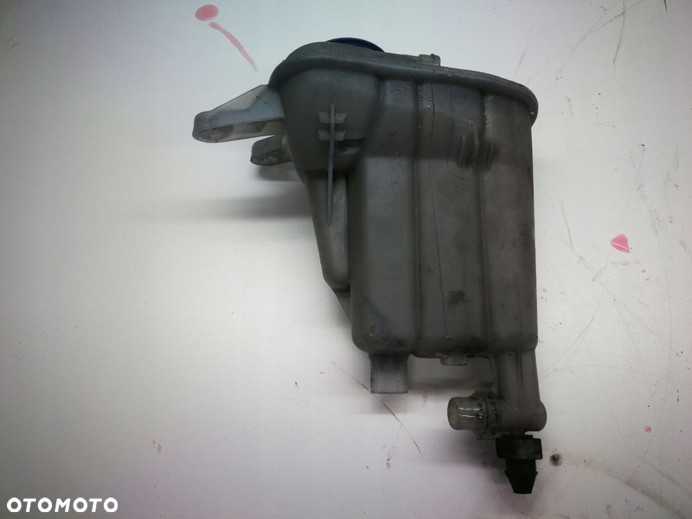 ZBIORNICZEK WYRÓWNAWCZY AUDI A4 A5 Q5 8K0121403H - 3