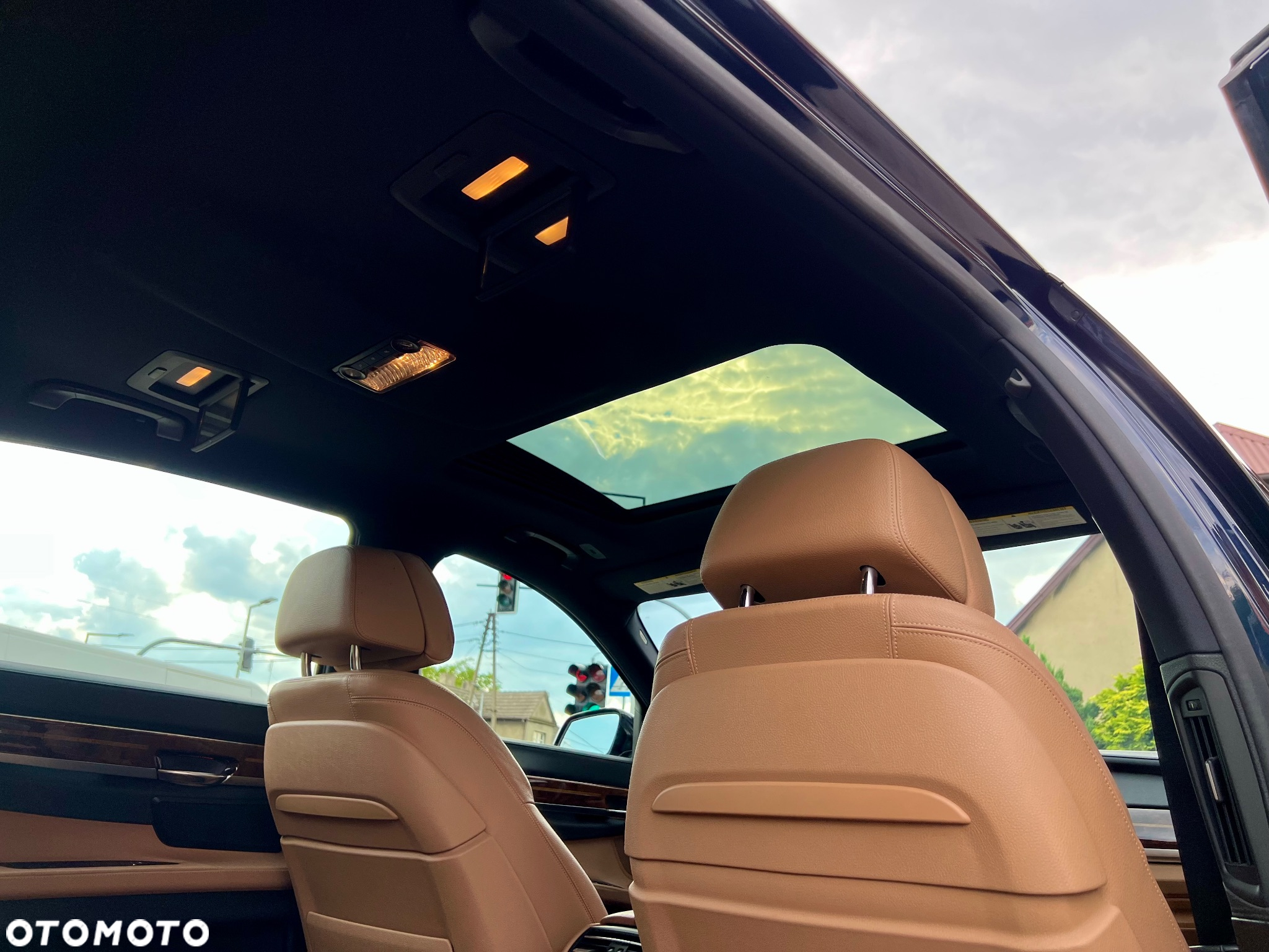 BMW Seria 7 740Li - 25