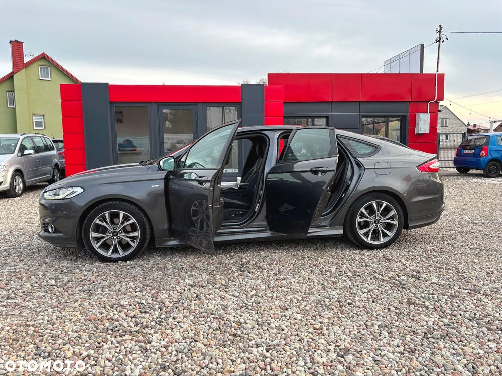 Ford Mondeo 2.0 TDCi ST-Line PowerShift - 24