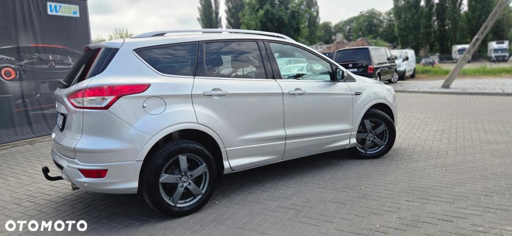 Ford Kuga 2.0 TDCi 4x4 Titanium - 16
