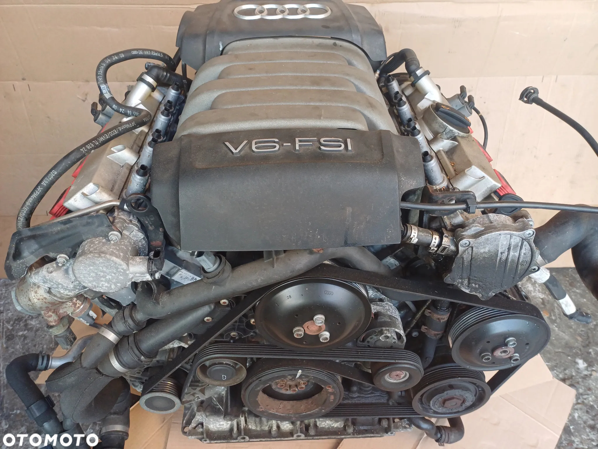 SILNIK AUDI 3.2FSI CAL A4 A5 A6 - 8