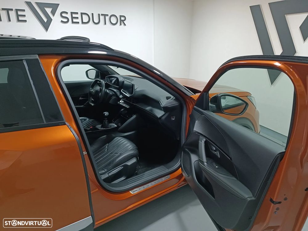 Peugeot 2008 1.2 PureTech GT Line - 15