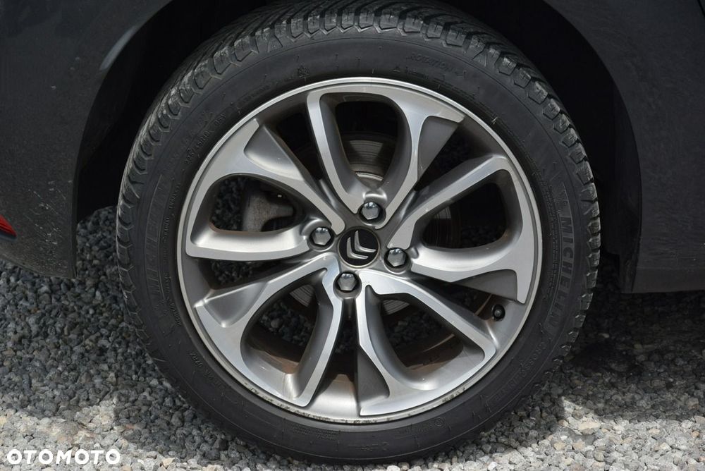 Citroën DS4 1.6 THP SoChic - 10