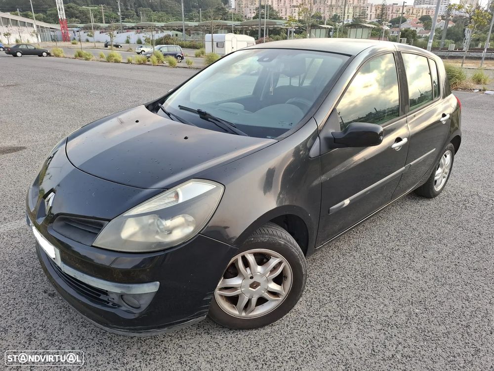 Renault Clio 1.2 16V Dynamique - 2