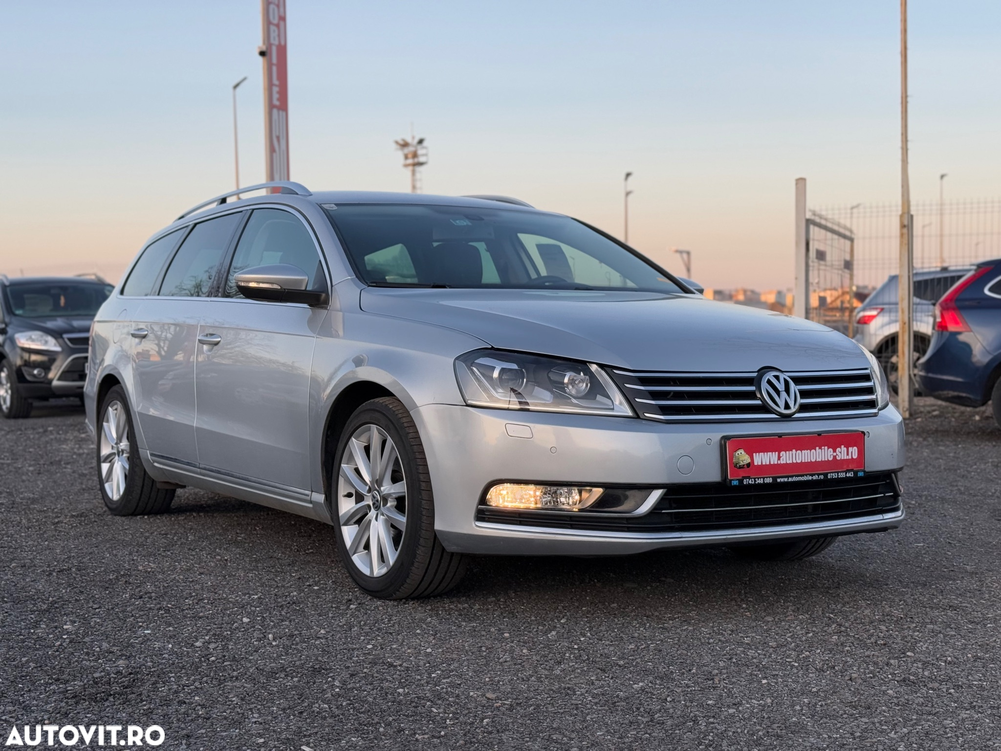 Volkswagen Passat Variant 2.0 Blue TDI DSG SCR Highline - 2