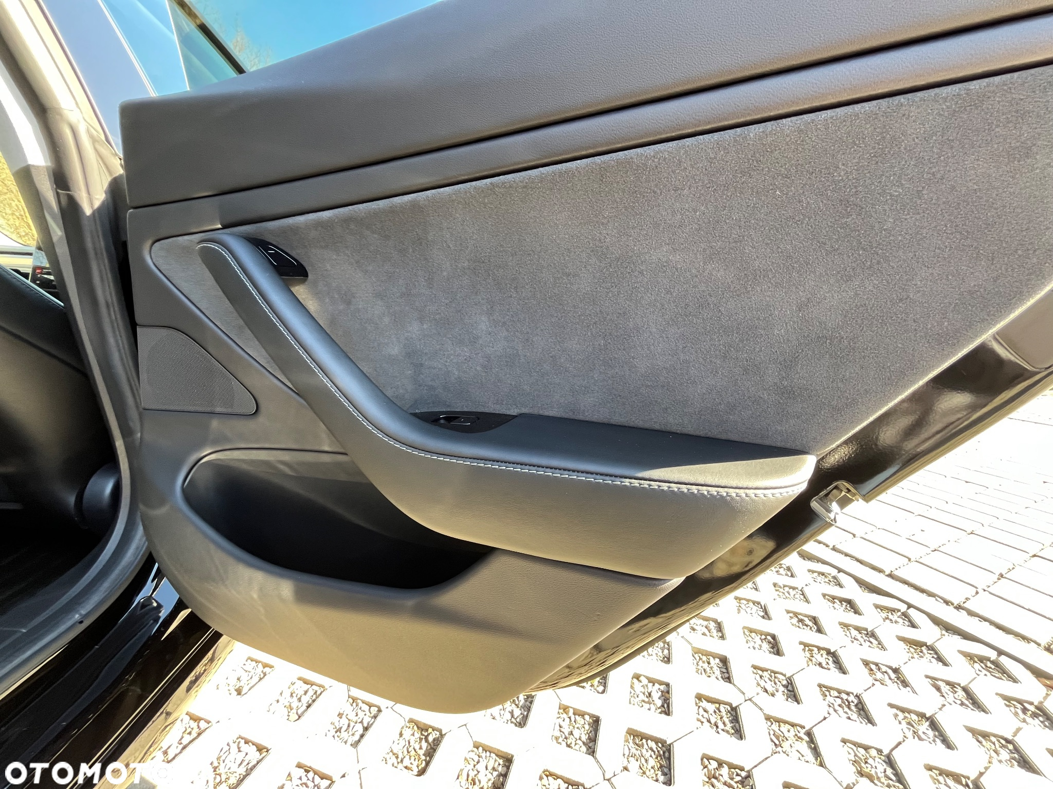 Tesla Model 3 Standard Reichweite Plus Hinterradantrieb - 13