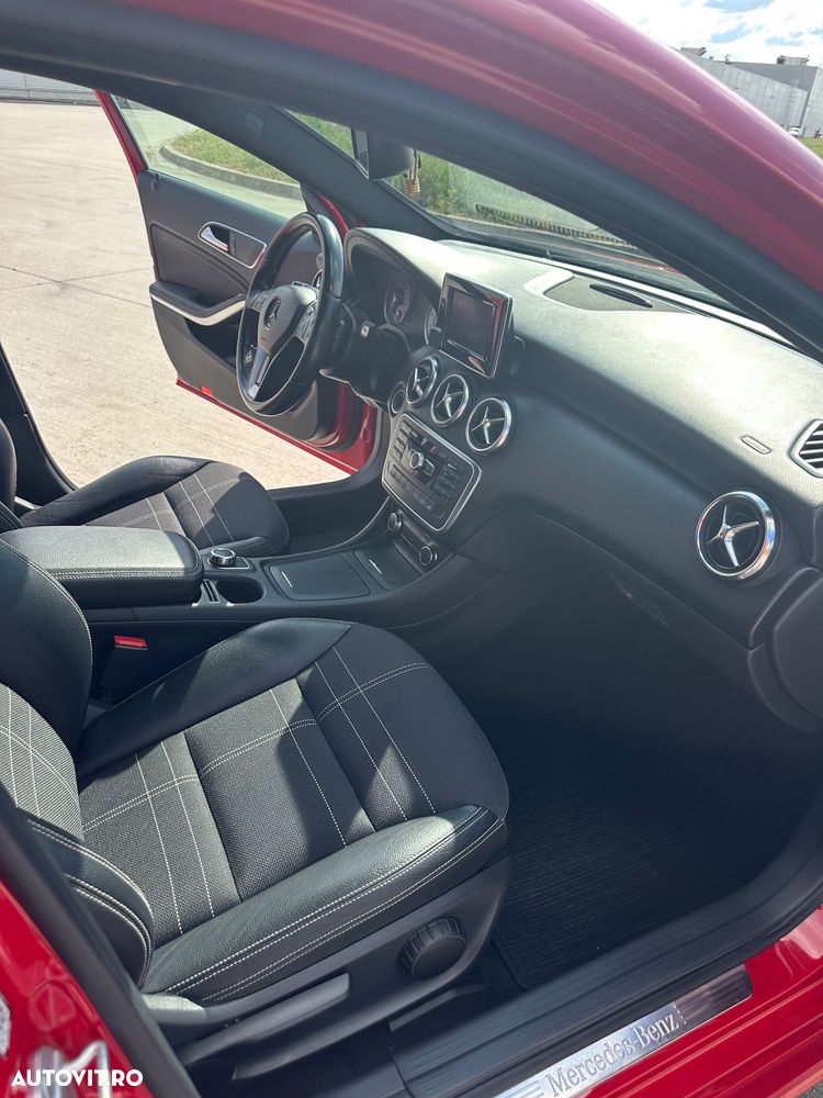 Mercedes-Benz A 180 7G-DCT - 9