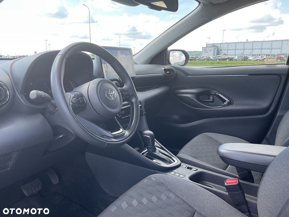 Toyota Yaris Hybrid 1.5 Style - 11