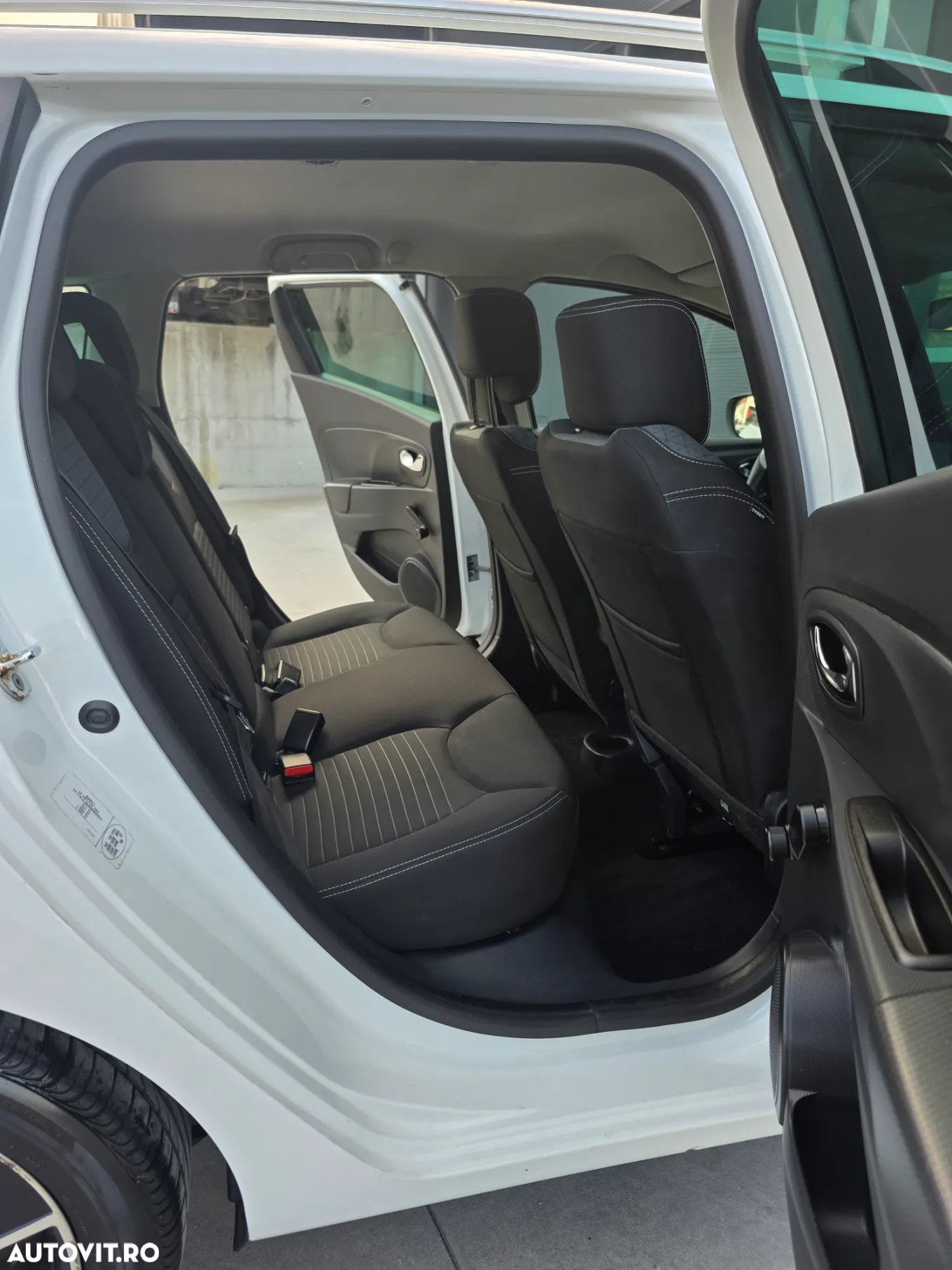 Renault Clio dCi 90 Dynamique - 12