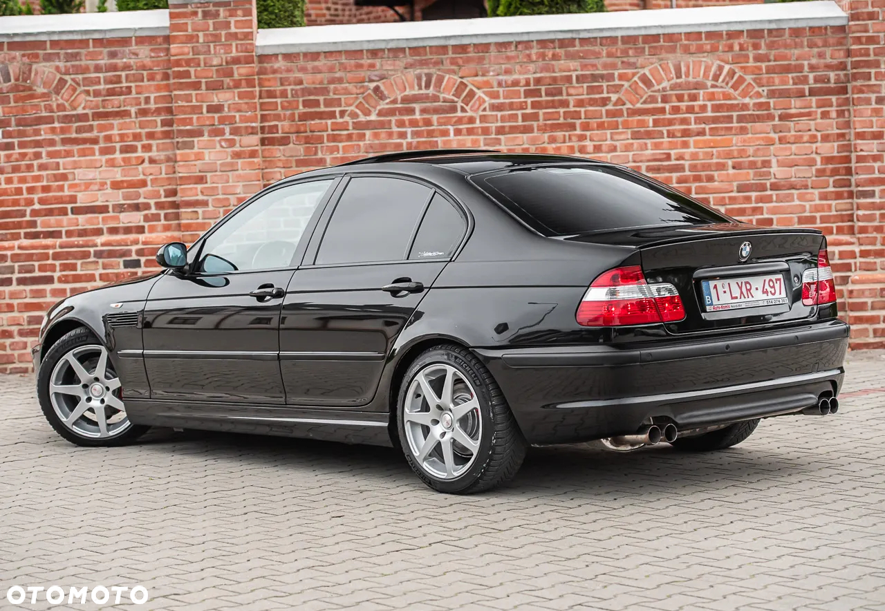 BMW Seria 3 325i Edition Sport - 10