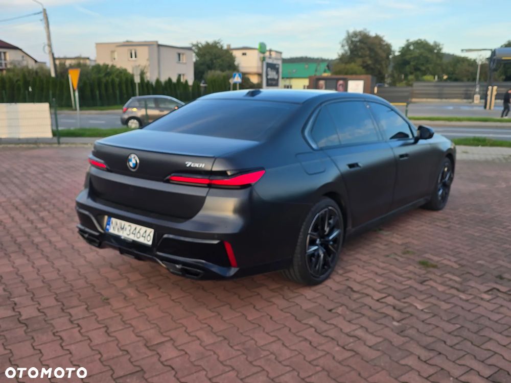 BMW Seria 7 750Li xDrive sport - 8
