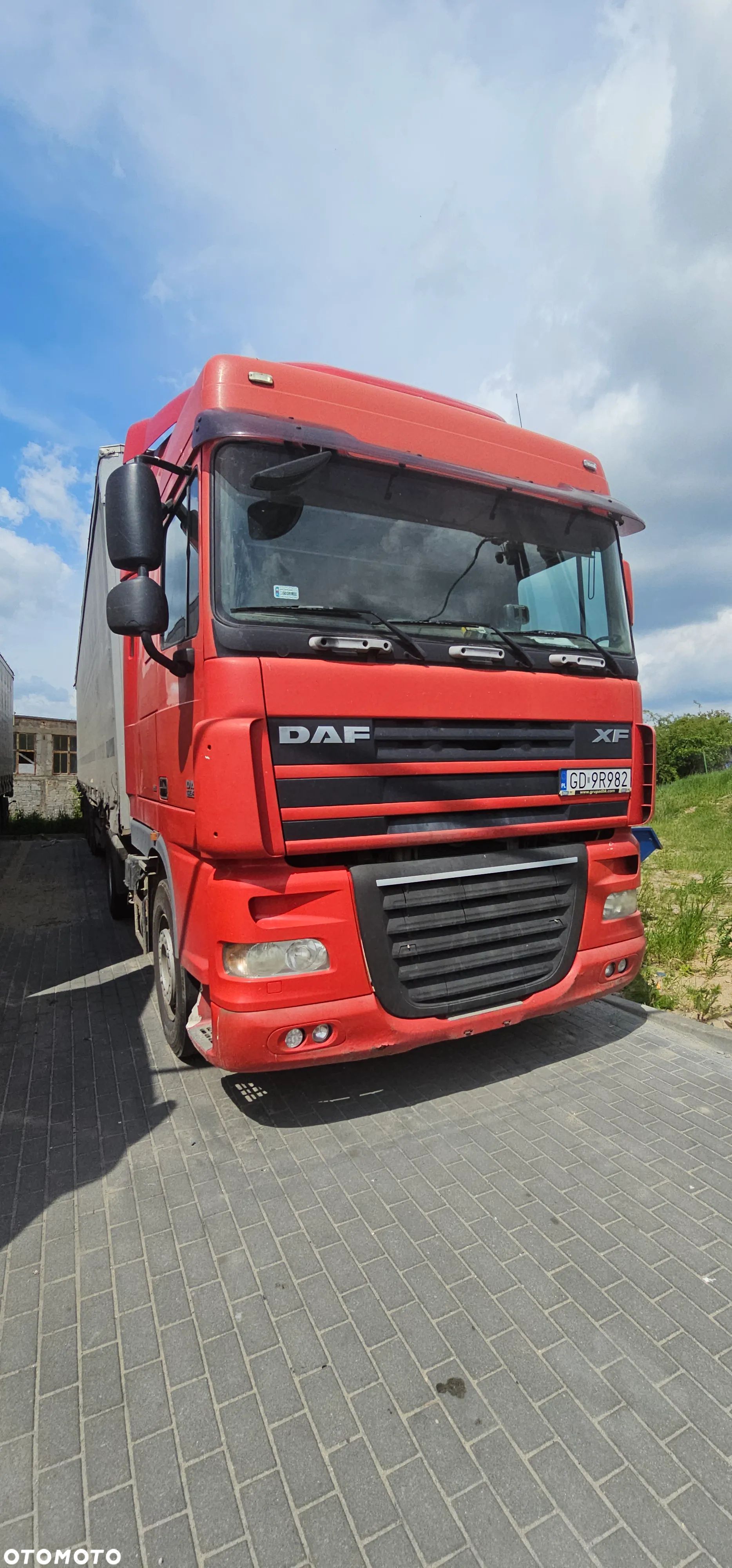 DAF 105XF - 1