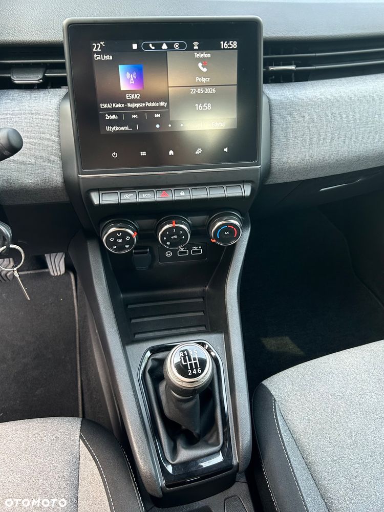 Renault Clio BLUE dCi 100 BUSINESS EDITION - 28