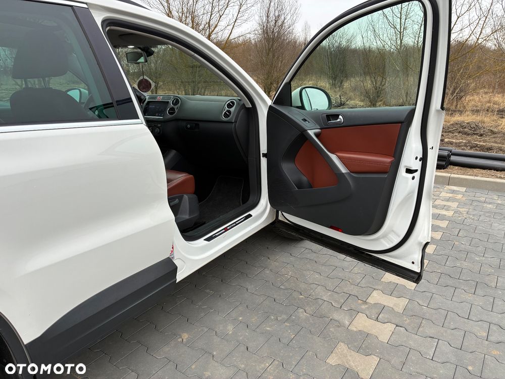 Volkswagen Tiguan - 3