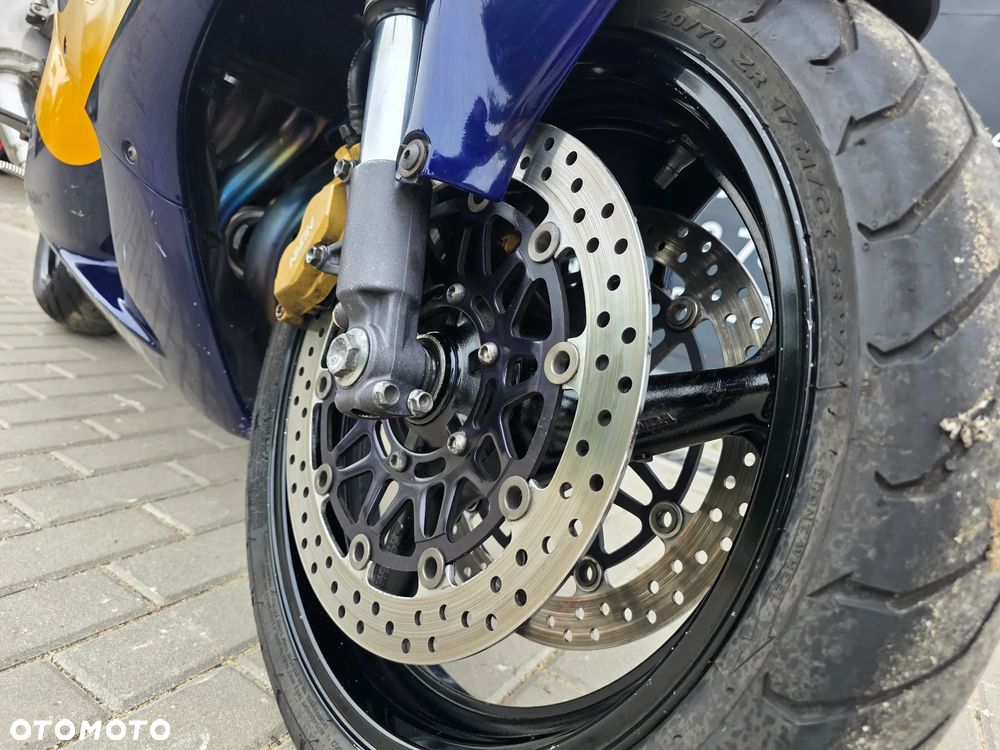 Honda CBR - 27