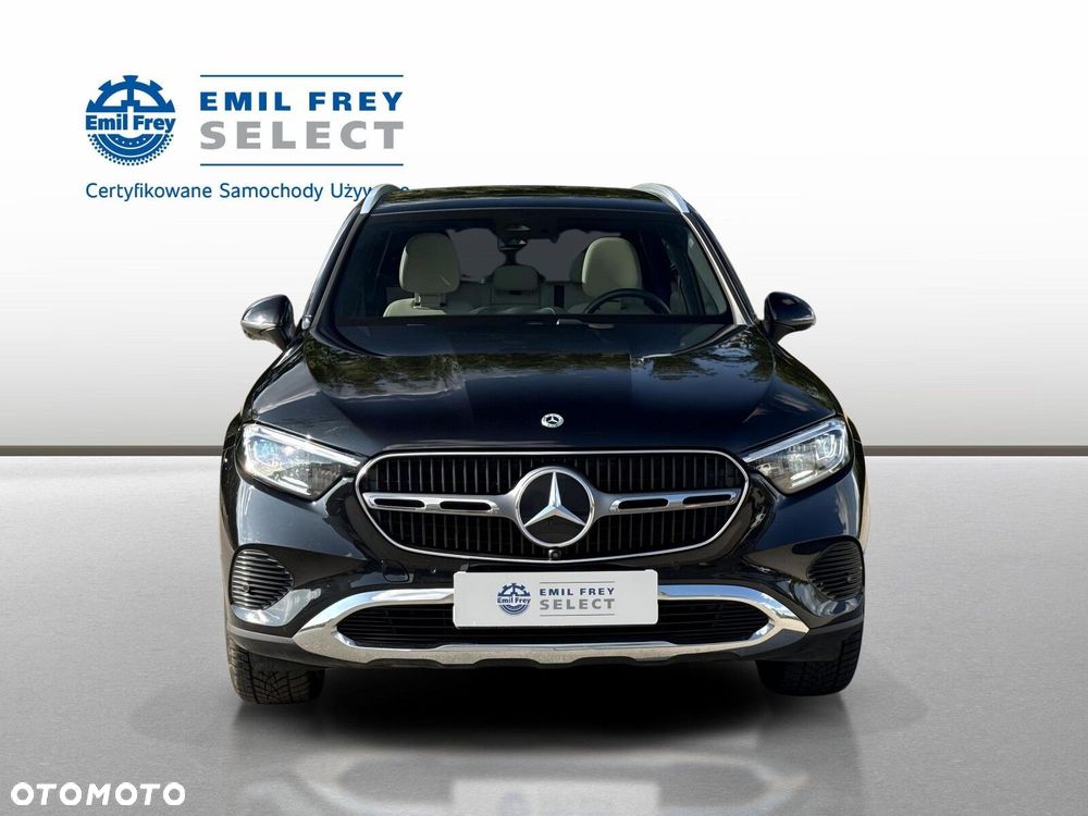 Mercedes-Benz GLC - 9