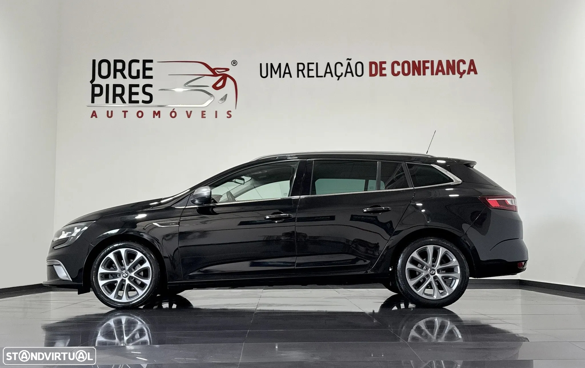 Renault Mégane Sport Tourer 1.5 Blue dCi GT Line - 4