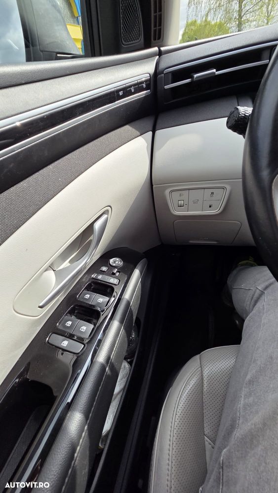Hyundai Tucson PHEV 1.6 l 265 CP 4WD 6AT Luxury - 13
