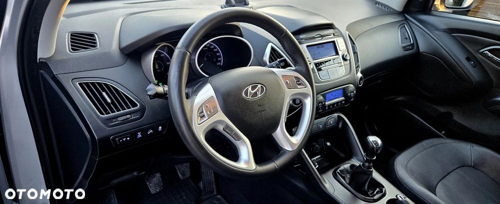 Hyundai ix35 2.0 CRDi 4WD Trend - 19