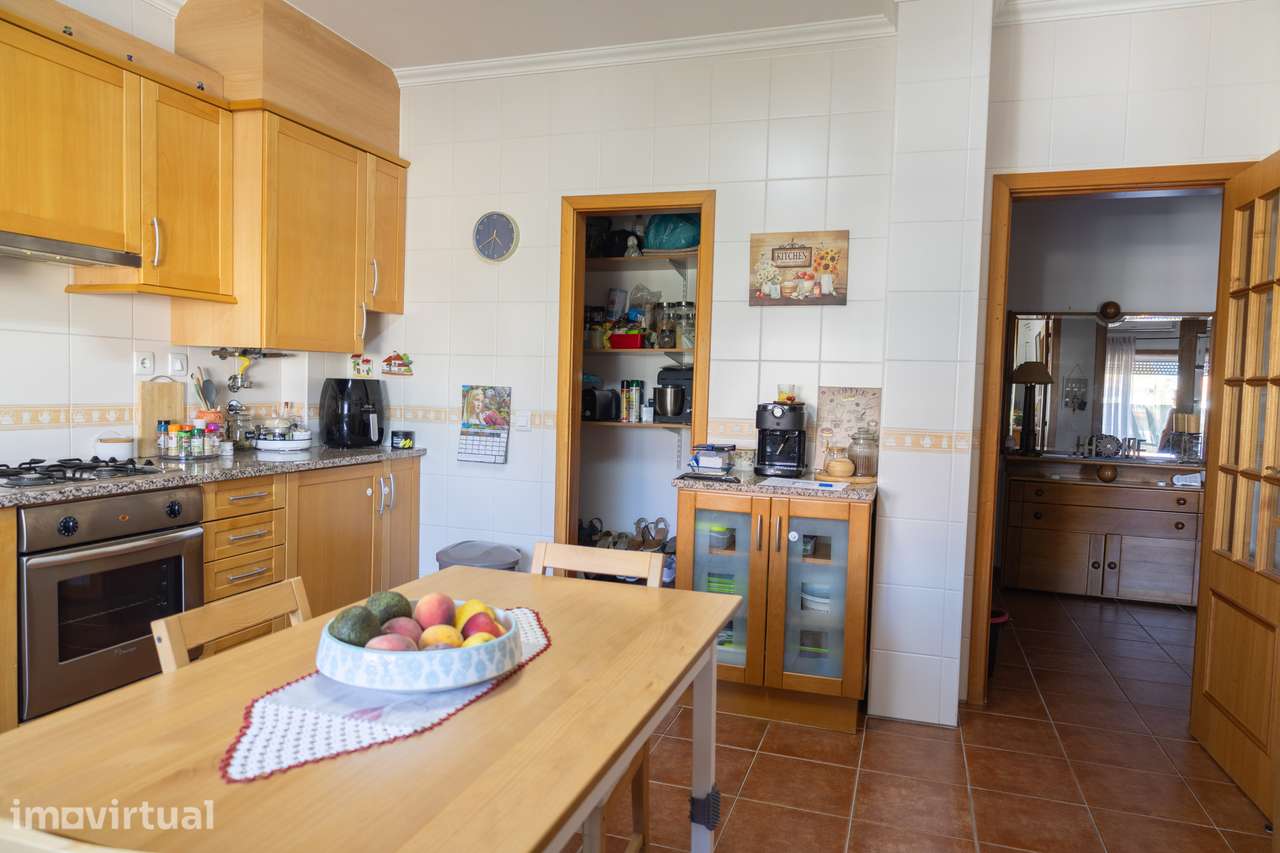 Apartamento T3 em Vila Nova da Barquinha - Venda - Grande imagem: 3/26