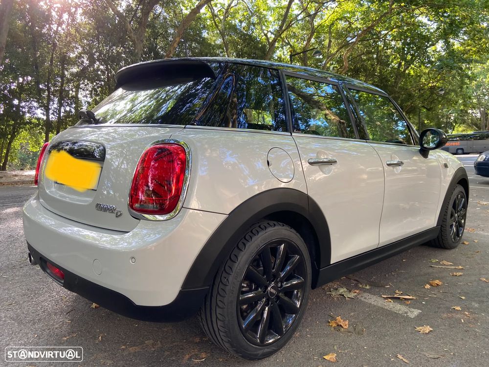 MINI 5 Portas Cooper D - 4
