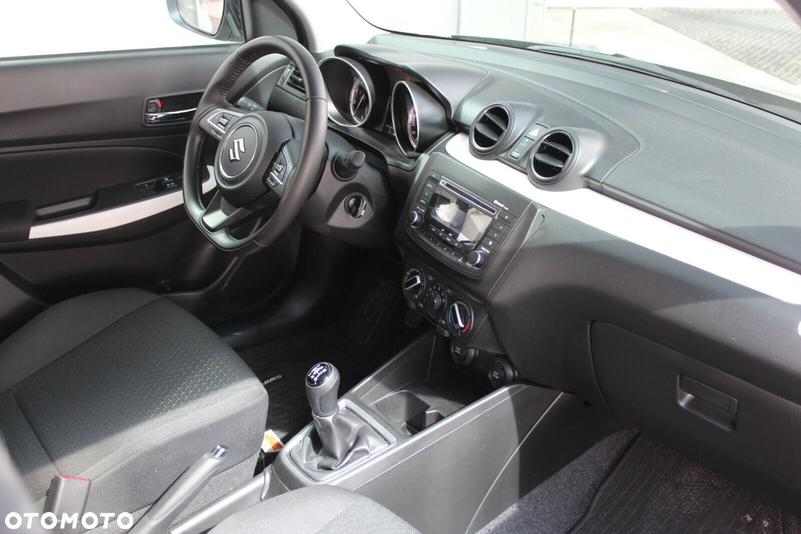 Suzuki Swift - 10