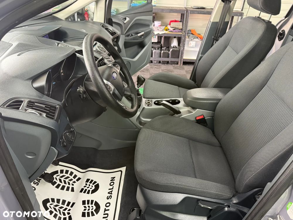 Ford Grand C-MAX - 4