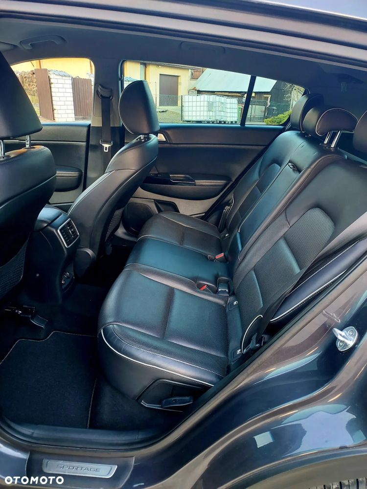 Kia Sportage 1.7 CRDI 2WD Edition 7 - 14