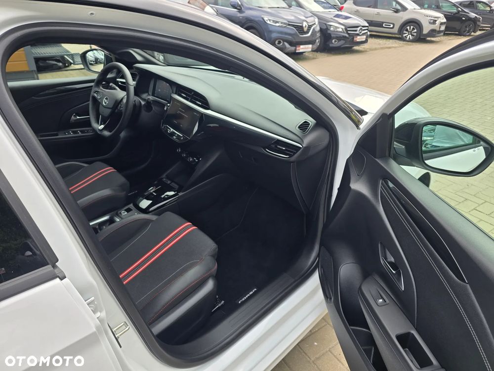 Opel Corsa - 11