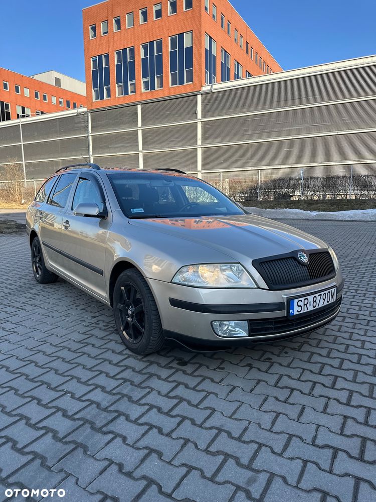 Skoda Octavia 1.6 FSI Elegance - 5