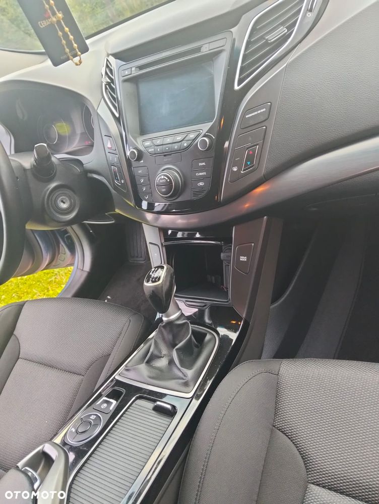 Hyundai i40 - 2