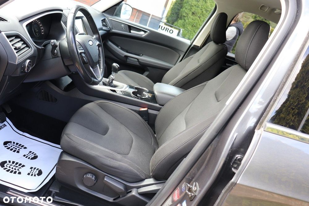 Ford S-Max - 20