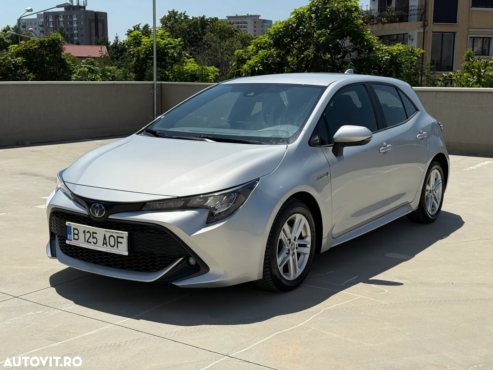 Toyota Corolla 1.8 Hybrid Comfort - 2
