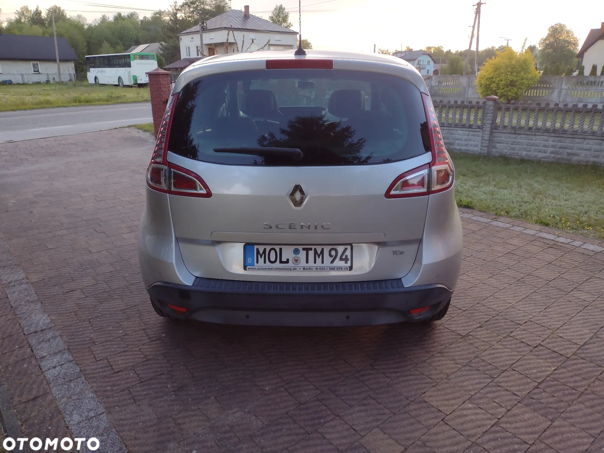 Renault Scenic 1.4 16V TCE Bose Edition - 12