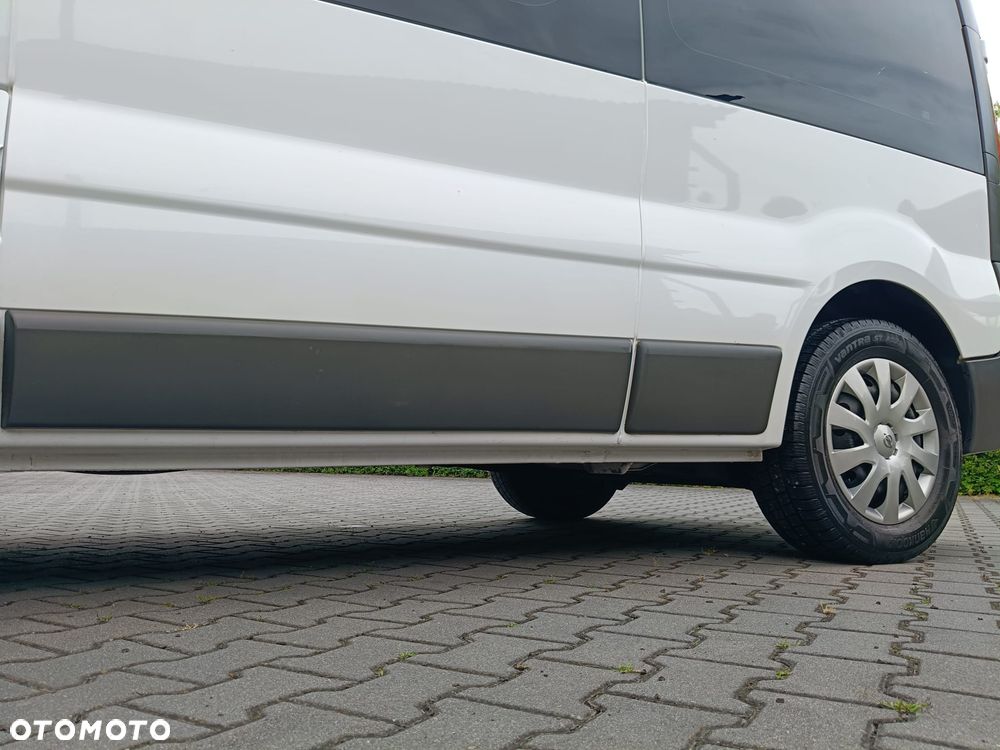 Opel Vivaro - 6